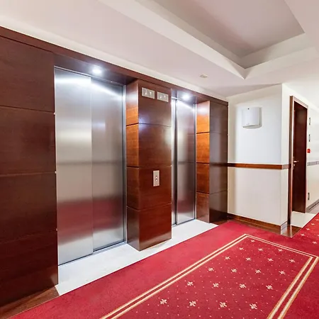 Centrum Bagno 249 * Varşova
